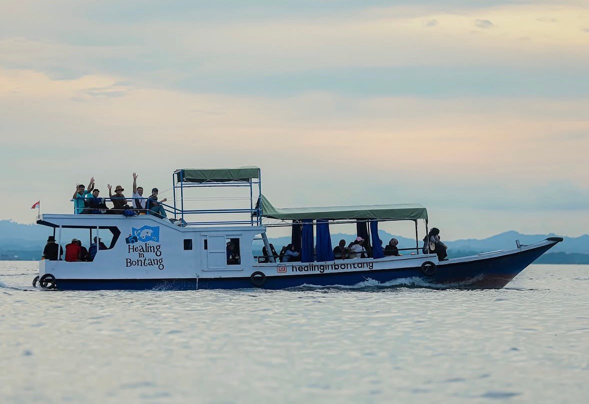 Kapal Wisata Healing in Bontang